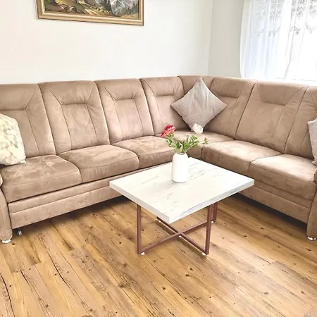 Haus Schwarzwald - 3* באד קרוצינגן