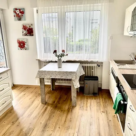 Haus Schwarzwald - בית הארחה באד קרוצינגן